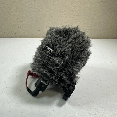Micrófono compacto para cámara Rode VideoMicro con montaje amortiguador Foto 1 de 3