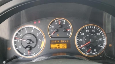 Grupo medidor velocímetro Armada OE 2010-2011 131 k millas Nissan Foto 1 de 4