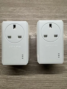 TP-LINK AV500 Powerline Adapter with AC Pass Through Starter Kit (TL-PA451 UK) - Picture 1 of 4