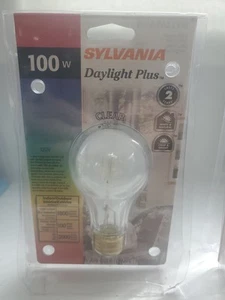 Rare NOS Vintage Sylvania Daylight Plus Bulb-A19  100 Watts - Picture 1 of 3