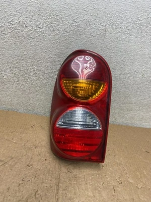 Jeep Liberty 2002 2003 2004 conductor izquierdo luz trasera lateral izquierda V3551 DW Foto 1 de 4