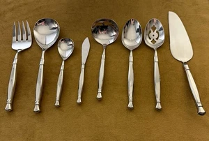 8 Pc ONEIDA Act 1 Flatware Serving Set Stainless Cube Mark Glossy - Picture 1 of 13