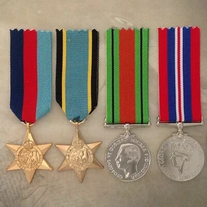 WWII MEDAL SET -1939-45 STAR, AIR CREW EUROPE STAR, 1939-45 DEFENCE + WAR MEDAL - Picture 1 of 1