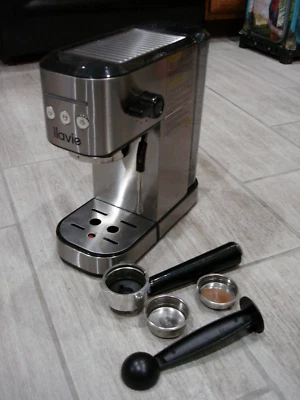 Ilavie Espresso Machine 20 Bar w/Milk Frother  Cappuccino Machine #CM5060 MINT! - Изображение 1 из 4