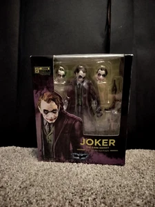 Bandai 2017 S. H. Figuarts "The Joker" The Dark Knight - Imagen 1 de 5