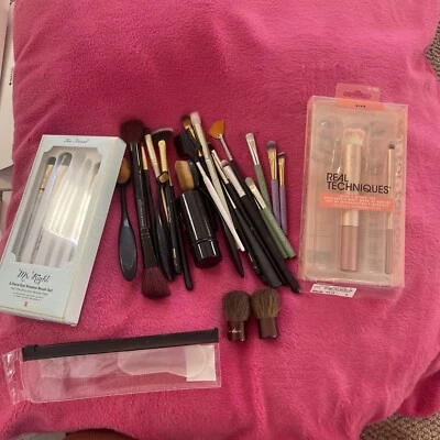 Lote de 33 brochas de maquillaje nuevas usadas Sephora Morphe Too Faced MAC ELF Foto 1 de 4
