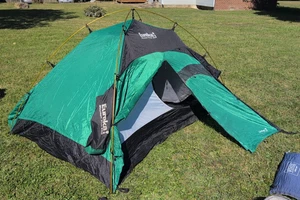 Eureka! Mountain Pass EXO tent w/vestibule  (2 Person) Used W Poles And Stakes - Picture 1 of 8
