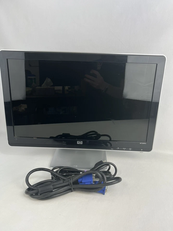 HP 2009M Glossy Screen 20” LCD Monitor 1600 x 900 DVI VGA - Image 1 of 4