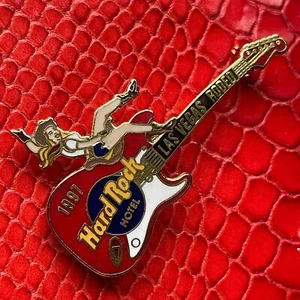 LAS VEGAS USA🎸Hard Rock HOTEL®HRH PIN✅Rodeo 1997 Cowgirl RED WHITE Guitar🎗 - Picture 1 of 2