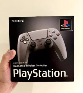 Sony DualSense Wireless Controller 30th Anniversary LIMITED PlayStation 5 NEW ✅ - Picture 1 of 7