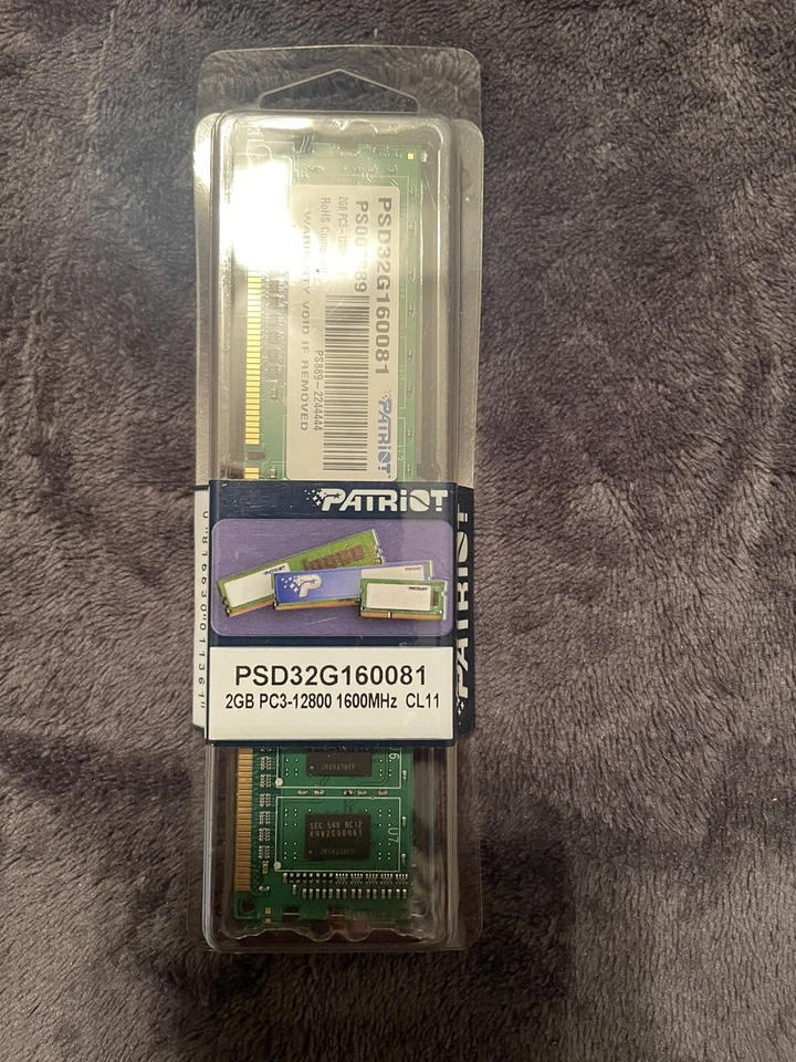 Patriot Signature 2GB DDR3 PC3-12800 (1600MHz) CL11 DIMM Memory PSD32G160081 - Image 1 of 2