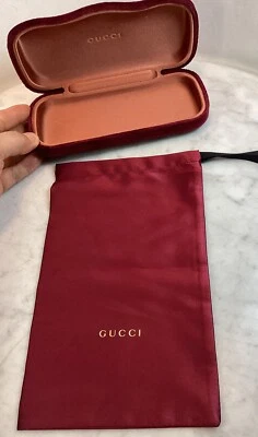 Genuino GUCCI Rojo Terciopelo Gafas de sol Estuche rígido Bolsa de satén  Foto 1 de 4