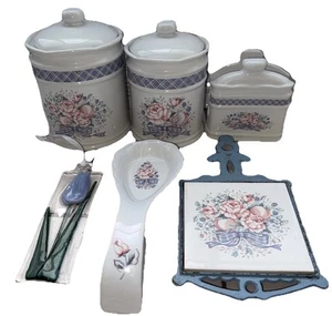 Vintage Traditions 6-teiliges Set Keramik Kanister Serviettenhalter, Löffelablage, Untersetzer, - Bild 1 von 14
