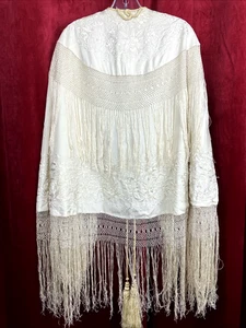 C 1900 Antique Chinese Canton Embroidery Fringe Cape Silk - Picture 1 of 8