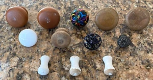 Mixed Lot of 12 Drawer Pulls Cabinet Knobs Hardware - Wood, Metal, Porcelain - Picture 1 of 5
