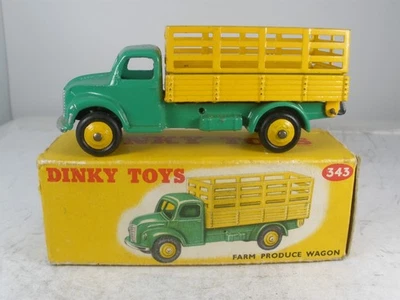 England Dinky Toys #343 Dodge Farm Produce Truck NEAR PERFECT - Image 1 of 4