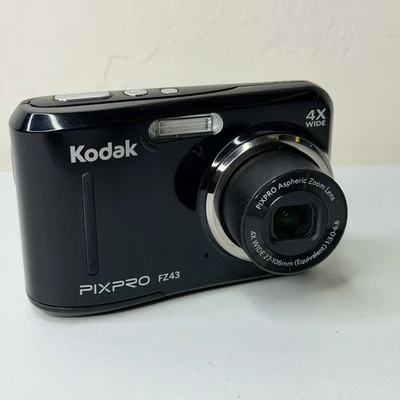 KODAK PIXPRO FZ43 4X Optical Friendly Zoom Digital Camera - Image 1 of 4