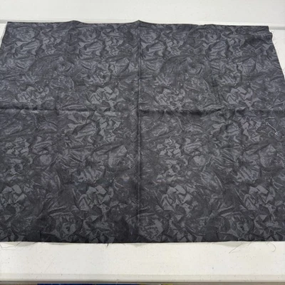 tela acolchado algodón negro 27x42 abstracto Foto 1 de 4