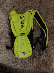CamelBak Rogue Hydration Pack Neon Yellow Hi-Viz 7L Backpack Cycling Hiking Rare - Picture 1 of 6