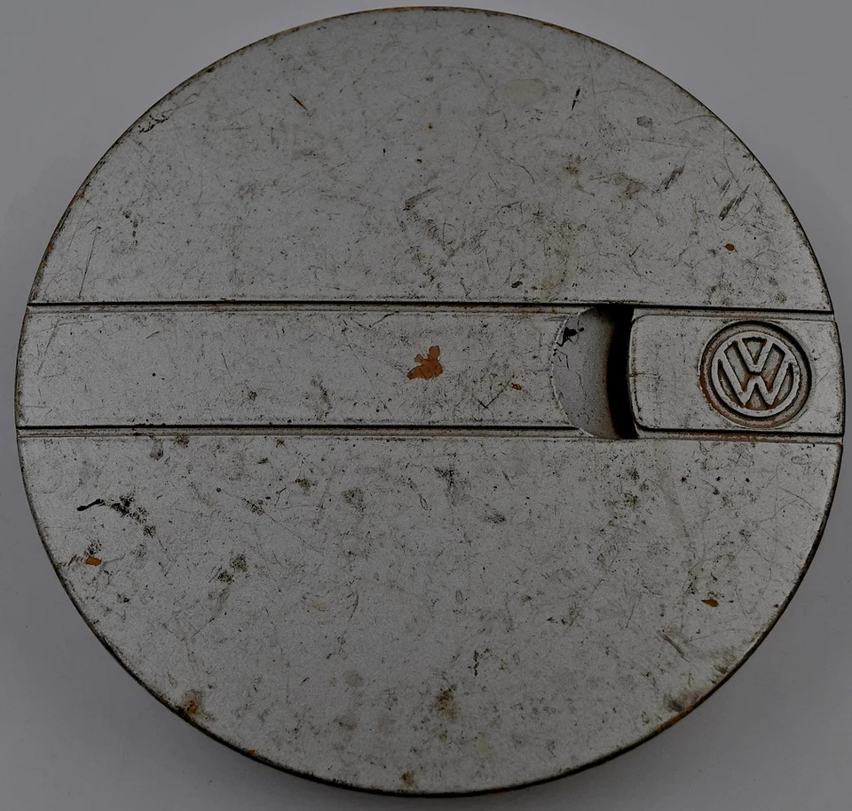 85-92 VW Cabriolet Golf Jetta Scirocco OEM Center Hub Cap 69652 13" 191601151B — 第 1/3 张图片