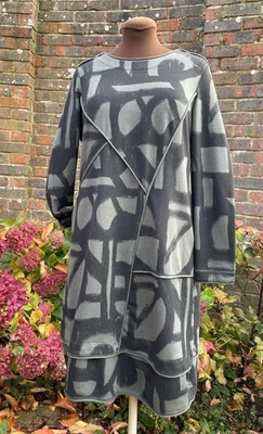 Vetono  L/S Tunic Dress Sz ll  M/L  Abstract Artsy Lagenlook with Pocket  - Image 1 of 4