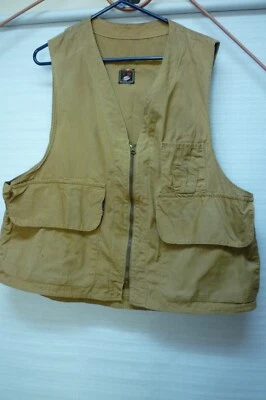 Red Head Game Vest for hunting/fishing SIZE LG USED - Image 1 of 4