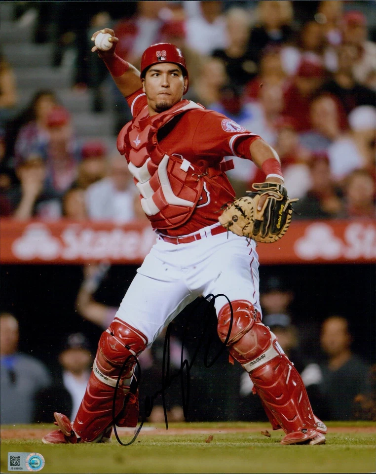 Carlos Perez Los Angeles Angels Signed 8x10 MLB Glossy Photo MLB Authenticated - Image 1 of 1