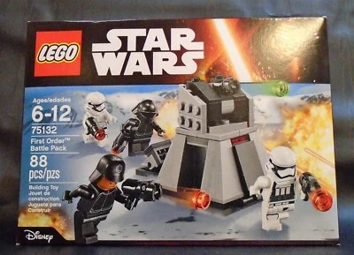 LEGO 75132 STAR WARS FIRST ORDER BATTLE PACK OFFICER MISB SEALED RETIRED - Image 1 of 2