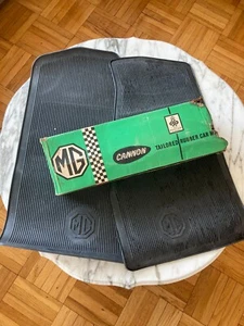 MGB 62-67 MGB/GT 65-67 3syncro cars Rubber floormat set Black - Picture 1 of 3
