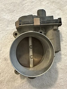 RME87-3C9992 Throttle Body For For G M For Chevrolet - Picture 1 of 3