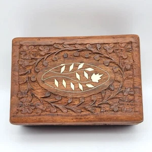 Wood Trinket Jewelry Box Handcarved Center MOP Inlay Felt Inside Hinged VTG - Picture 1 of 14