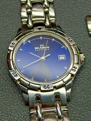 Skagen Men's Quartz Watch 63LSXN, Stainless with Blue Dial + Date, Fixed Bezel - Image 1 of 4