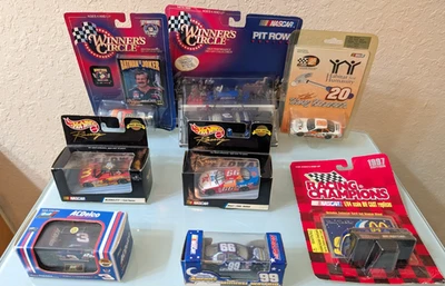 Lot of 8 1990s NASCAR Die Cast Toy Cars Waltrip EARNHARDT JR Hot Wheels Jarrett - Image 1 of 4