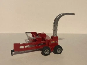 custom 1/64 GEHL tandem axle forage harvester for behind tractor - Picture 1 of 6