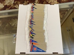 MLB KELLOGG'S 1992 juego completo de 28 mini banderines todavía embalado - Imagen 1 de 4