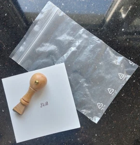 Hochzeits Stempel Holzstempel Rundstempel Siegel Textstempel Stempel "L & B" - Bild 1 von 2