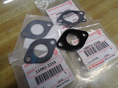 11065-2211, 16073-2240, DOIS 11061-2215 JUNTA DE CARBURADOR KAWASA genuína FJ180V - Imagem 1 de 3