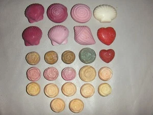 Lot of 25 Scarborough and Co. Sea Shell Flower Soaps - Picture 1 of 1