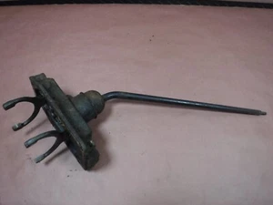 Jeep Cj5 Cj7 76-79 T150 Three Speed Manual Transmission Shifter Forks Top Cover - Picture 1 of 10