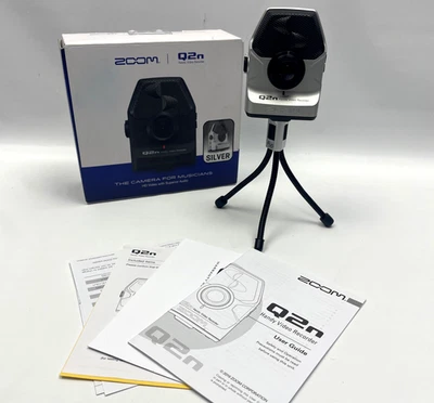 Zoom Q2n Handy Video Recorder HD Audio Camera Musician Live Stream Tested - Image 1 of 4