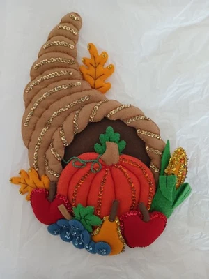 Vintage Handmade Bucilla Felt Sequin Wall Hanging Autumn Thanksgiving Cornucopia - Image 1 of 4