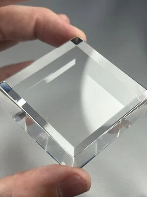 30x Soporte de Exhibición Acrílico - Base Cuadrada con Borde Biselado 5x5x2cm Foto 1 de 4