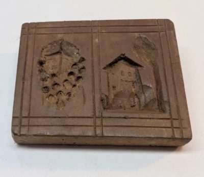 Винтажный резной деревянный виноград и домик с настенным креплением на дерево 2 мотива - Изображение 1 из 4