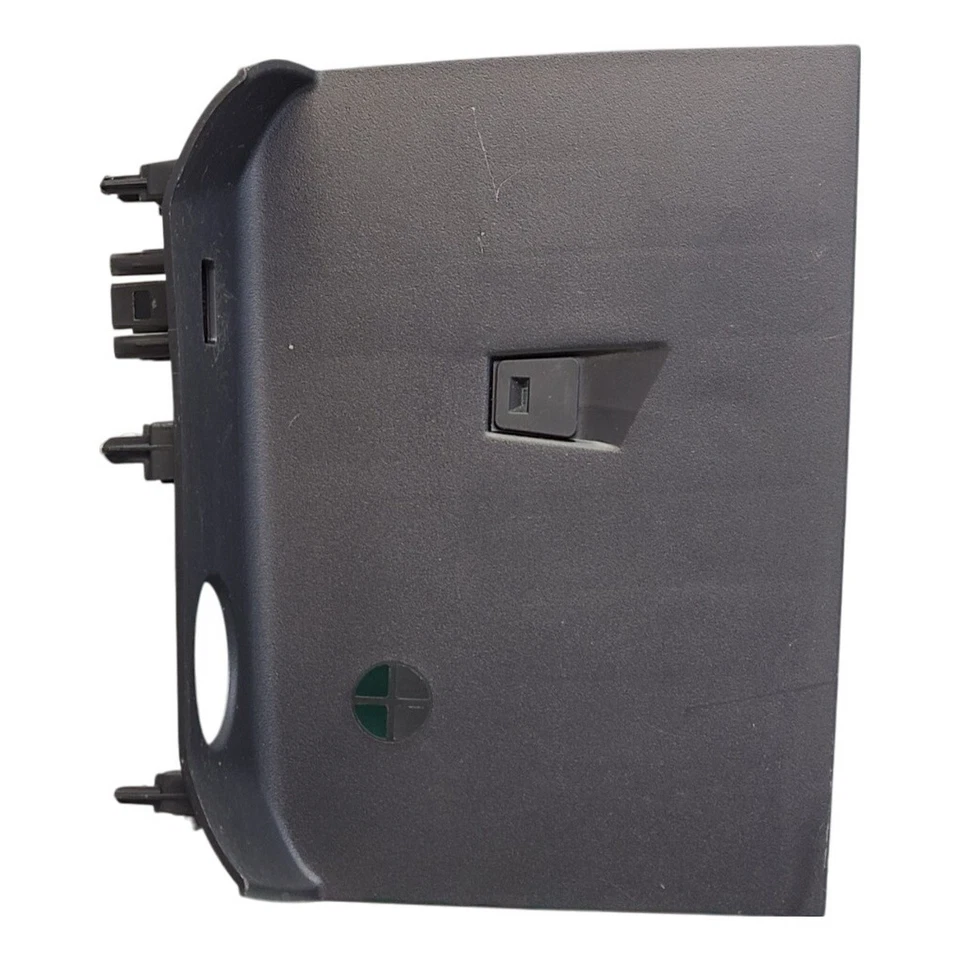 PEUGEOT 3008 P84 Dashboard Lower Trim 9810274377 - Image 1 of 4