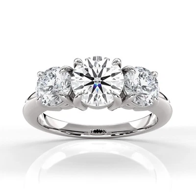 Anillo de compromiso de diamantes redondos con montura de 3 puntas de piedra certificado por GIA F VVS2 3,25 quilates Foto 1 de 4