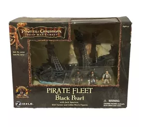 Piratas del Caribe Cofre del Hombre Muerto Flota Pirata Perla Negra 2006 - Imagen 1 de 3