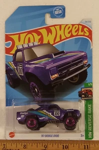 Rastrillo inverso Hot Wheels HW 2024 #1/5 '87 Dodge D100 coll. #38/250 Dollar Tree Ex - Imagen 1 de 3