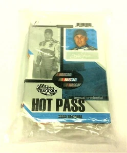 New 2005 RC2 South Inc NASCAR Press Pass Trackside Hot Pass Trading Cards - Picture 1 of 4