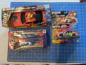 Lot 3 Toy Biz NASCAR Jurassic Park #24 Rumble Roar 1/18 Winner's Circle Diecast" - Bild 1 von 7