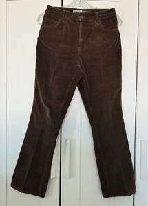 St. John’s Bay Women’s Brown Stretch Boot Cut Corduroy Pants Size 4 Petite - Picture 1 of 8